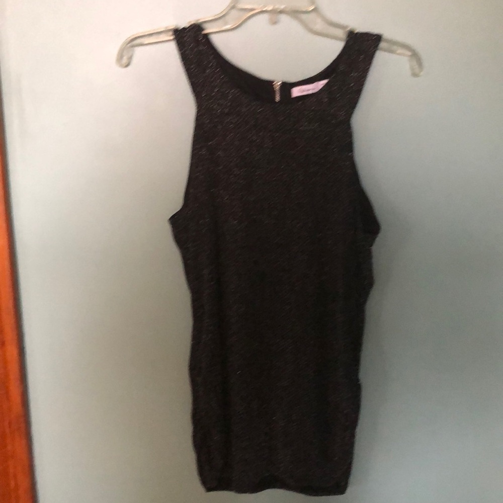 🌺Sleeveless Black /Silver Sparkle Top🌺